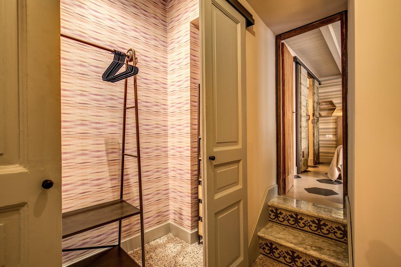 Decharme Apartment With Terrace In Monti Rome Exterior photo