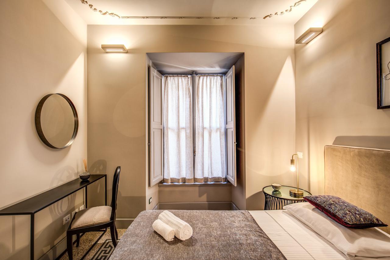 Decharme Apartment With Terrace In Monti Rome Exterior photo