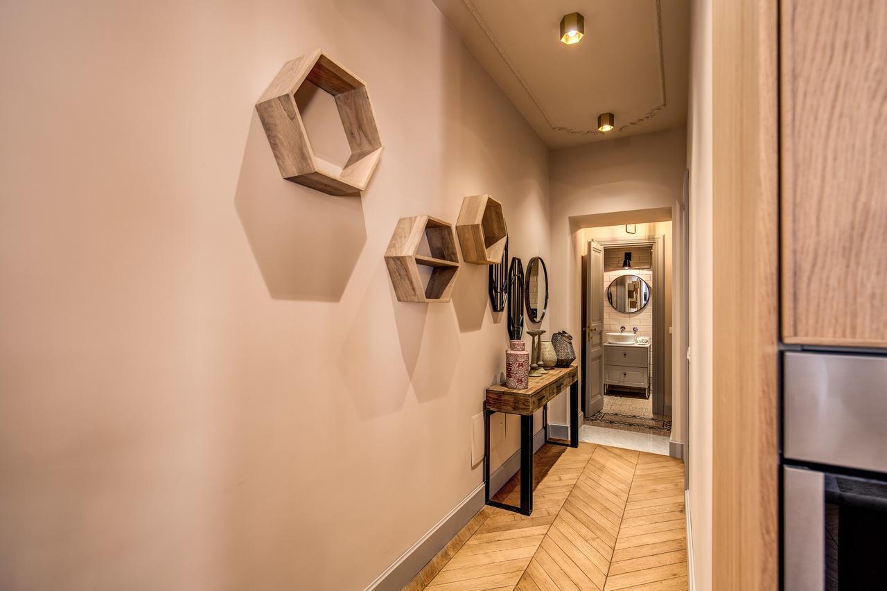 Decharme Apartment With Terrace In Monti Rome Exterior photo