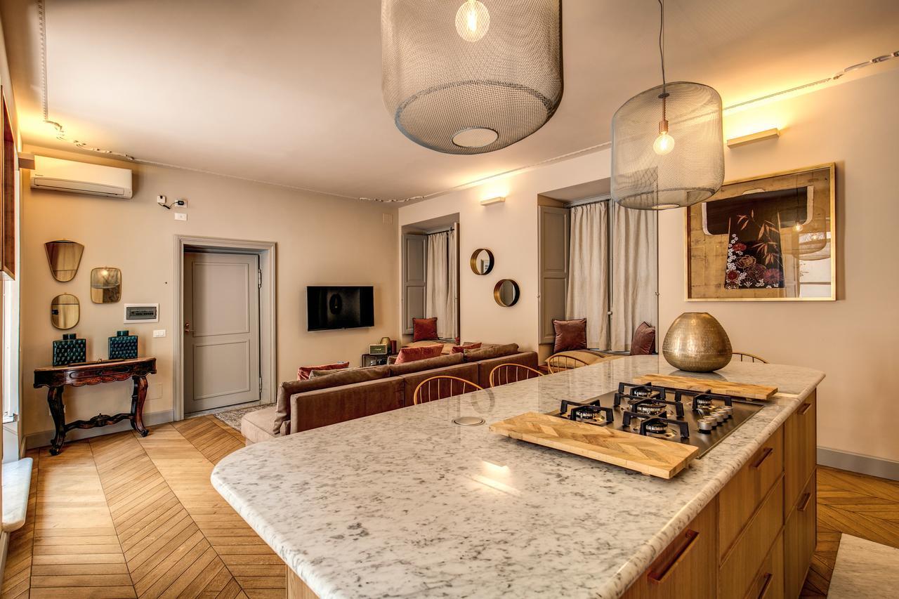 Decharme Apartment With Terrace In Monti Rome Exterior photo